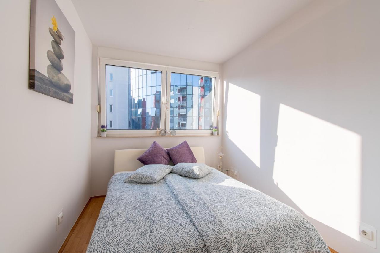 Apartament Flexible Selfcheckins 31 - Zagreb - Garage - Loggia - New Zewnętrze zdjęcie