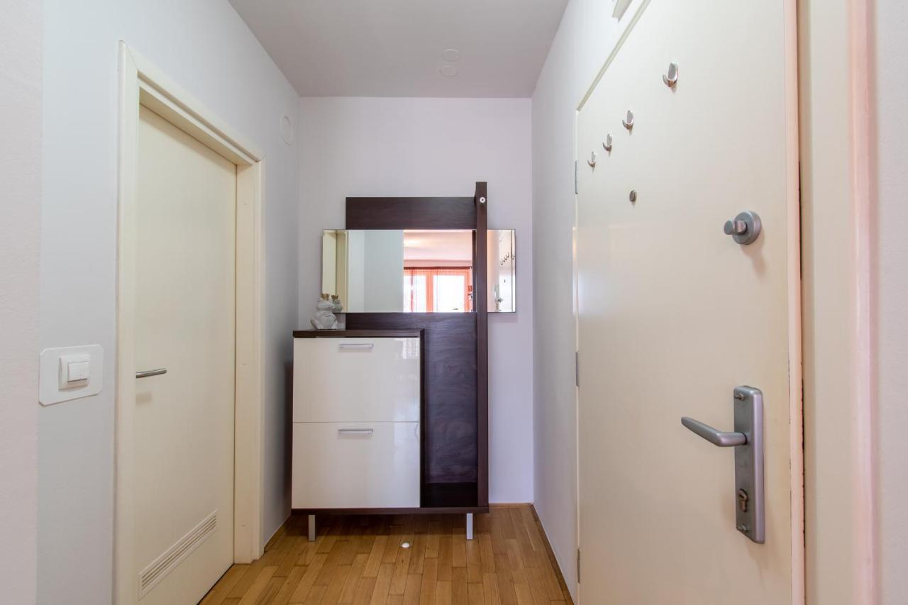 Apartament Flexible Selfcheckins 31 - Zagreb - Garage - Loggia - New Zewnętrze zdjęcie